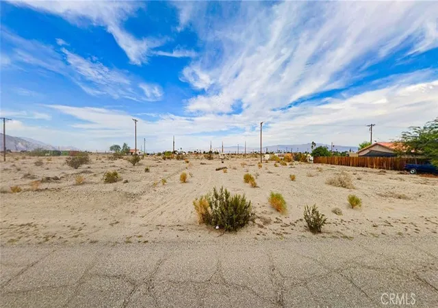 Homes for sale in Salton City, CA | 1362 Bering Blvd, Salton City, CA 92274 | MLS# ND26124821