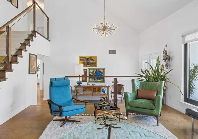 Photo 4 of Single family home for sale at 33581 Via De Agua, San Juan Capistrano, CA 92675 | MLS# 219149108DA | Listing updated on 2026-10-07