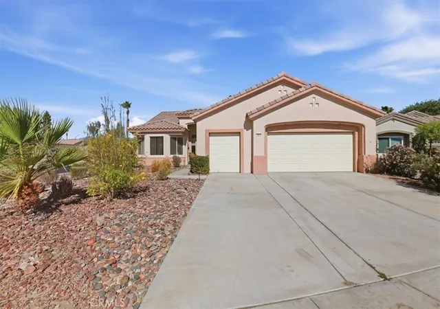 3rd image of 39375 Falconwood Ct, Palm Desert, CA 92211 | MLS# IV26126751