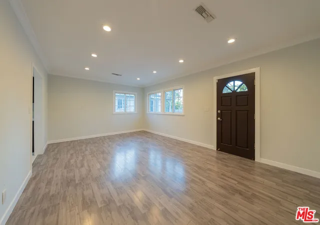 Homes for sale in Sun Valley, CA | 10636 Nettleton St, Sun Valley, CA 91352 | MLS# 26846511