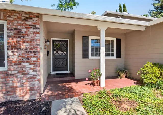 Homes for sale in Pleasanton, CA | 1841 Paseo Del Cajon, Pleasanton, CA 94566 | MLS# 41138045