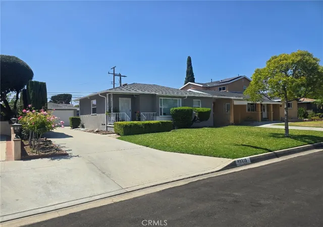 Photo 19 of Single family home for sale at 10613 Shellyfield, Downey, CA 90241 | MLS# DW26127787 | Listing updated on 2026-10-06