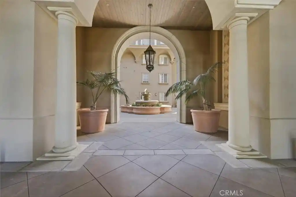 Listing Photo 1 - Condo for sale in 13173 Pacific Promenade located at 13173 Pacific Promenade, Los Angeles, CA 90094 - Unit #203