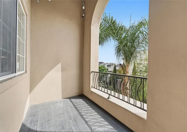 Photo 3 of Townhouse for sale at 13173 Pacific Promenade #203, Playa Vista, CA 90094 | MLS# SB26119461 | Listing updated on 2026-10-11