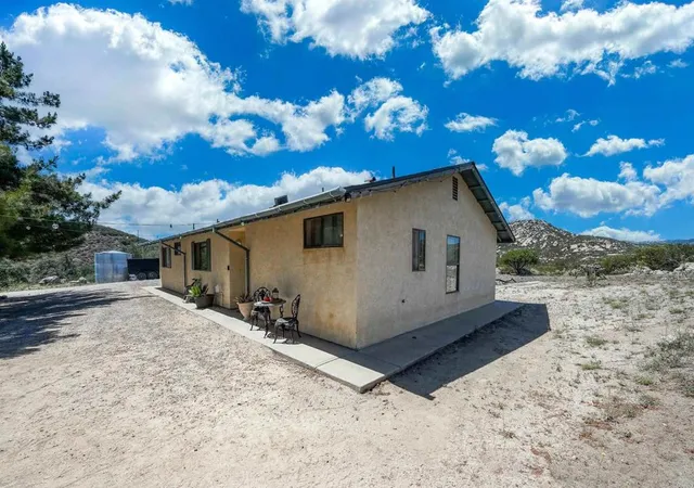 Photo 4 of Single family home for sale at 27820 Golden Eagle Rd, Ramona, CA 92065 | MLS# NDP2605636 | Listing updated on 2026-08-31
