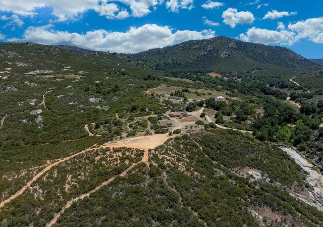 2nd image of 27824 Golden Eagle Rd, Ramona, CA 92065 | MLS# NDP2605638