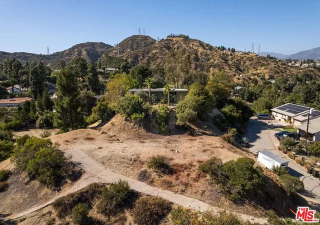 image of 2885 Edgewick Rd, Glendale, CA 91206 | MLS# 26846281