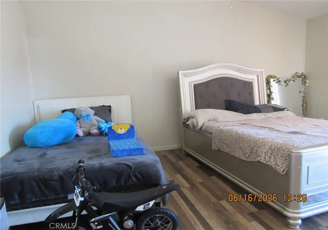 4th image of 7183 Via Flores, Hesperia, CA 92345 | MLS# DW26128143