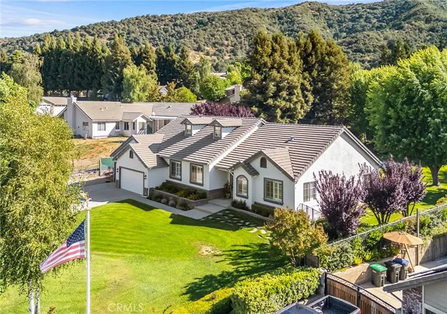 Photo 2 of Single family home for sale at 13747 Meadow View Ln, Yucaipa, CA 92399 | MLS# IG26128147 | Listing updated on 2026-10-05
