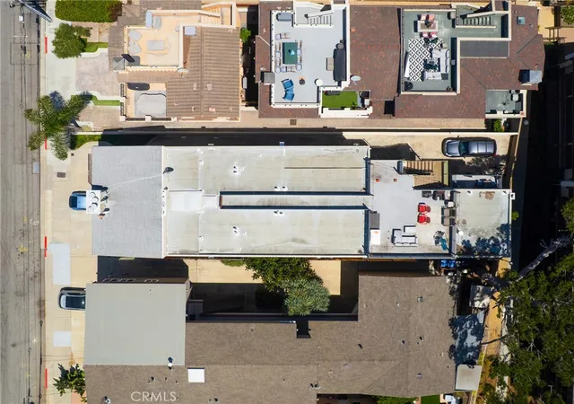 12th image of 148 Monterey Blvd, Hermosa Beach, CA 90254 | MLS# SB26127216