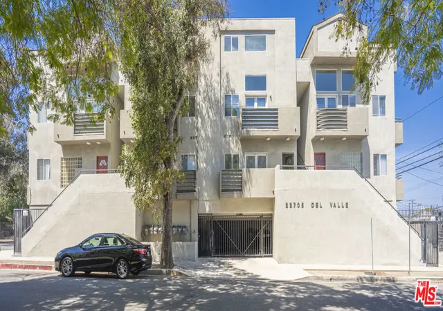 1st image of 22705 Del Valle St, Woodland Hills, CA 91364 | MLS# 26845805