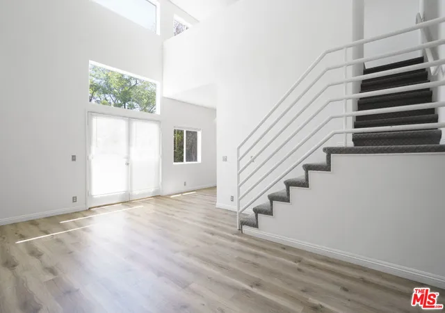 4th image of 22705 Del Valle St, Woodland Hills, CA 91364 | MLS# 26845805