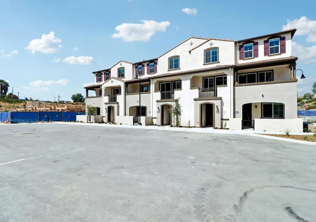 Homes for sale in Oceanside, CA | 571 Toledo Wy Pacifica Dr #164, Oceanside, CA 92057 | MLS# PTP2604519