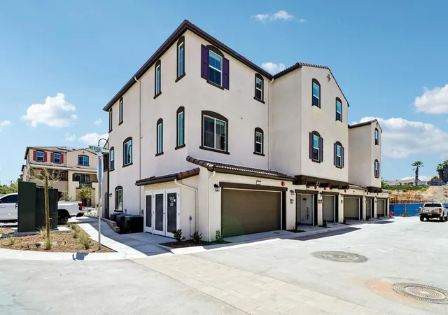 Homes for sale in Oceanside, CA | 571 Toledo Wy Pacifica Dr #164, Oceanside, CA 92057 | MLS# PTP2604519