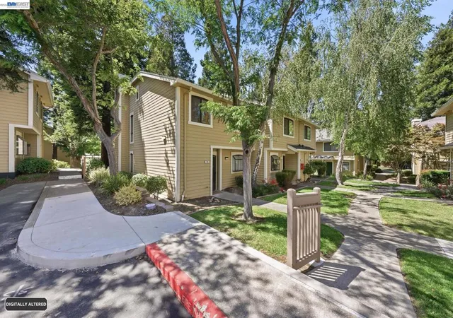 Homes for sale in Martinez, CA | 709 Center Ave, Martinez, CA 94553 | MLS# 41138096