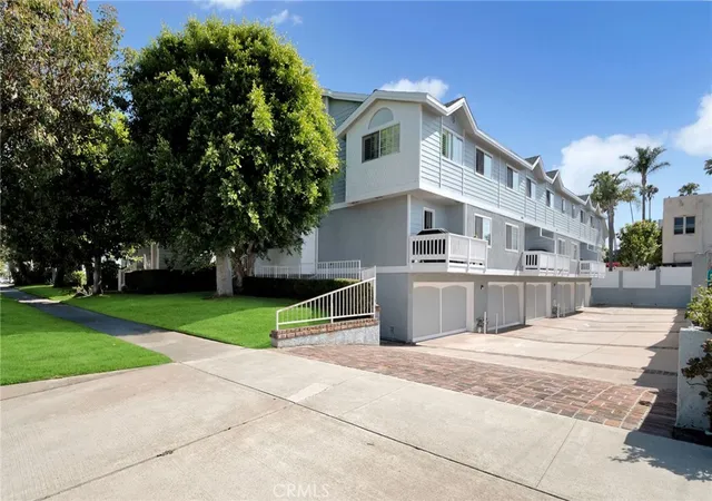 23rd image of 105 N Broadway #E, Redondo Beach, CA 90277 | MLS# SB26128194