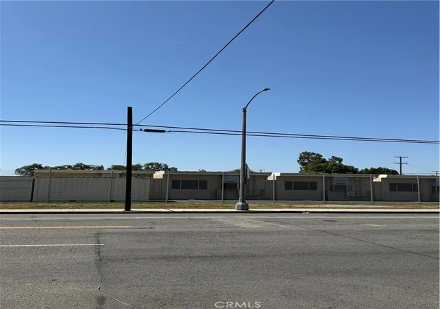 Photo 15 of Sale Pending at 1651 E South, Long Beach, CA 90805 | MLS# PW26128325 | Listing updated on 2026-09-26
