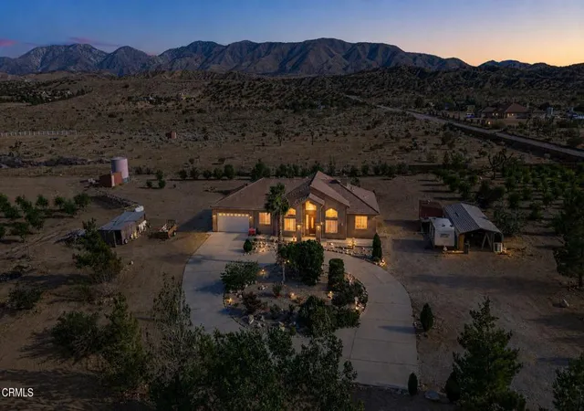 1st image of 33000 106th St E, Littlerock, CA 93543 | MLS# V1-36971