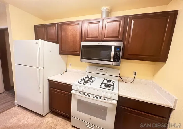 Photo 4 of Condo for sale at 1621 Hotel Cir #E131, San Diego, CA 92108 | MLS# 260014253SD | Listing updated on 2026-06-13
