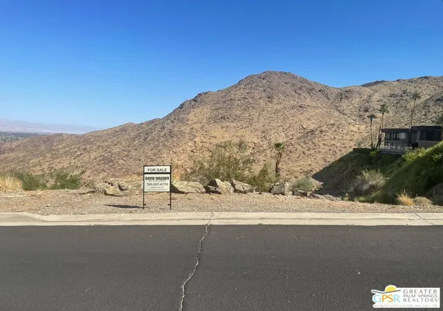 5th image of 2390 Southridge Dr, Palm Springs, CA 92264 | MLS# 26846715PS