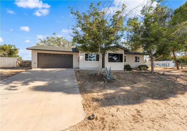 3rd image of 16114 Valeport, Lancaster, CA 93535 | MLS# SR26128416