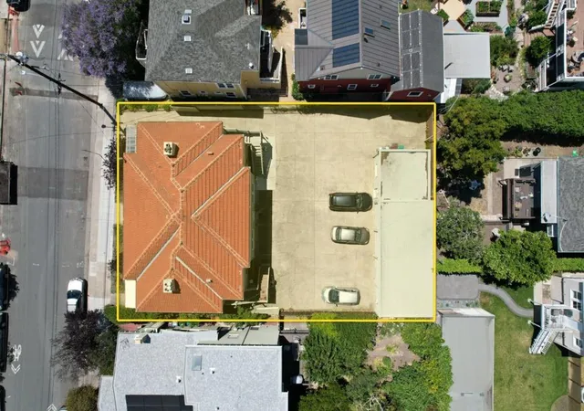 4th image of 476 42Nd St, Oakland, CA 94609 | MLS# ML82050796