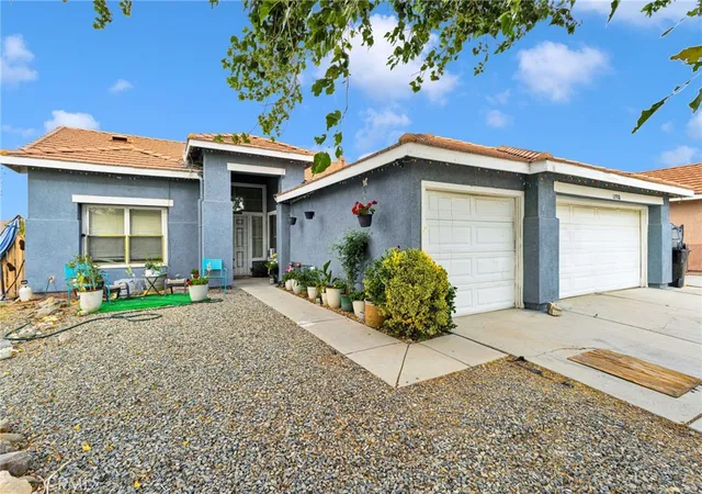 Homes for sale in Victorville, CA | 12983 Stanford Dr, Victorville, CA 92392 | MLS# CV26121757