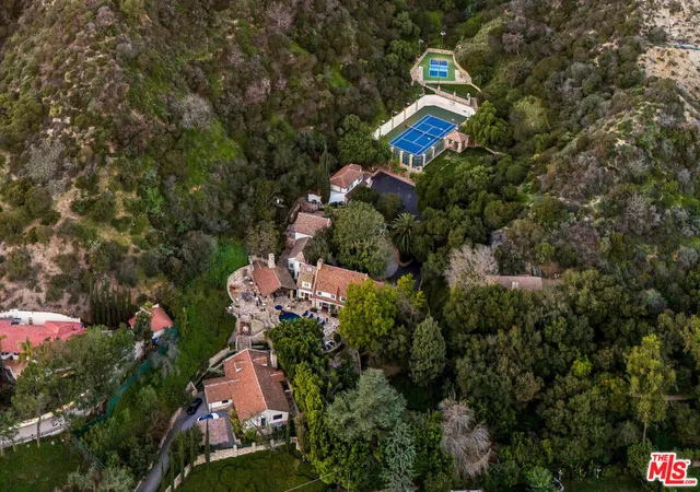 Photo 2 of Mansion for sale at 9631 Cedarbrook Dr, Beverly Hills, CA 90210 | MLS# 26845965 | Listing updated on 2026-09-15