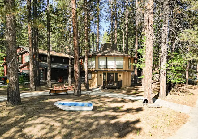 3rd image of 754 Mountain Sky, Big Bear Lake, CA 92315 | MLS# IG26128445