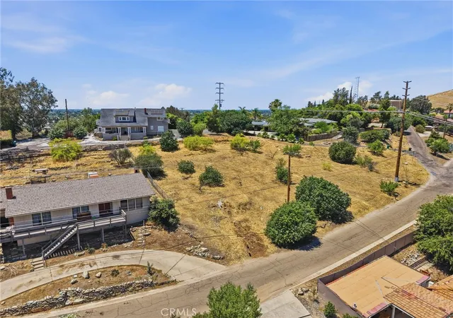 4th image of 0 N Scenic Dr, Porterville, CA 93257 | MLS# PI26127763
