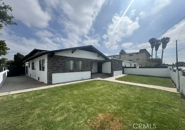 Homes for sale in Hawthorne, CA | 4141 W Broadway, Hawthorne, CA 90250 | MLS# CV26128195