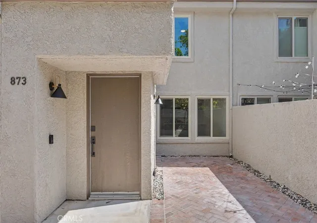 Homes for sale in Westlake Village, CA | 873 Via Colinas, Westlake Village, CA 91362 | MLS# SR26128463