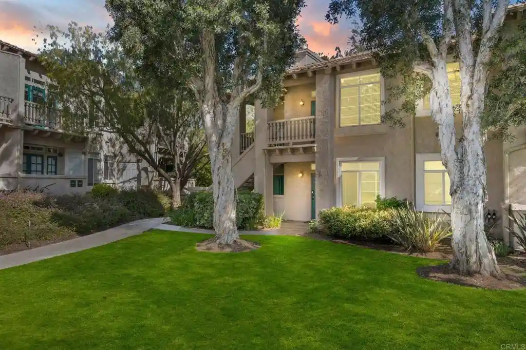 Listing Photo 1 - Condo for sale in 3424 Cameo Dr located at 3424 Cameo Dr, Oceanside, CA 92056 - Unit #46
