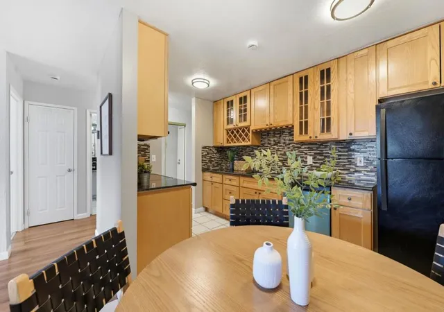 1st image of 1510 E St #23, Fairview, CA 94541 | MLS# ML82050819