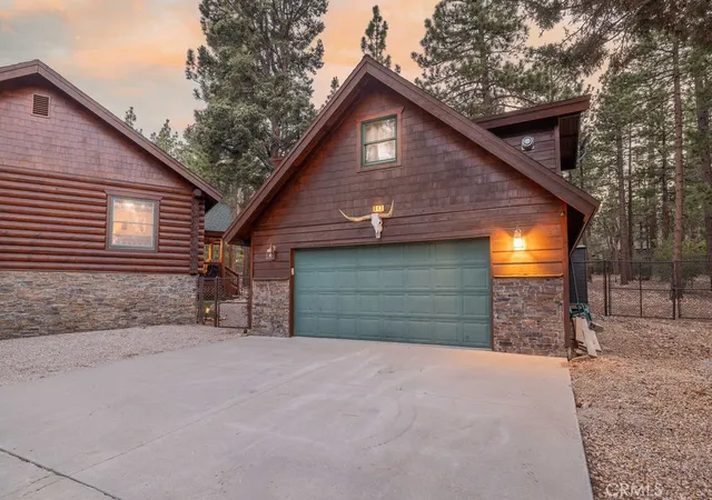 Photo 4 of Single family home for sale at 643 Cedar Glen, Big Bear City, CA 92314 | MLS# IG26128512 | Listing updated on 2026-07-15