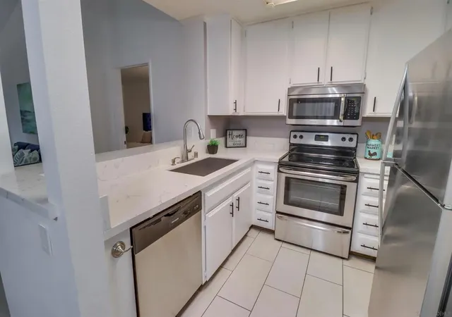 Photo 4 of Sale Pending at 10350 Caminito Cuervo #114, San Diego, CA 92108 | MLS# 260014291SD | Listing updated on 2026-07-14