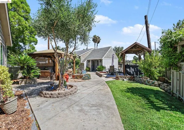 Homes for sale in Bethel Island, CA | 611 Riverview Pl, Bethel Island, CA 94511 | MLS# 41138154