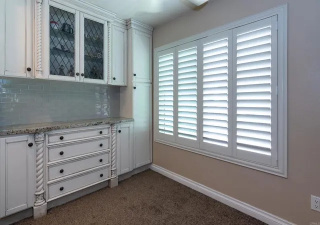 Listing Photo 3 - Condo for sale in building located at 2023 Lakeridge Cir, Chula Vista, CA 91913 - Unit #204