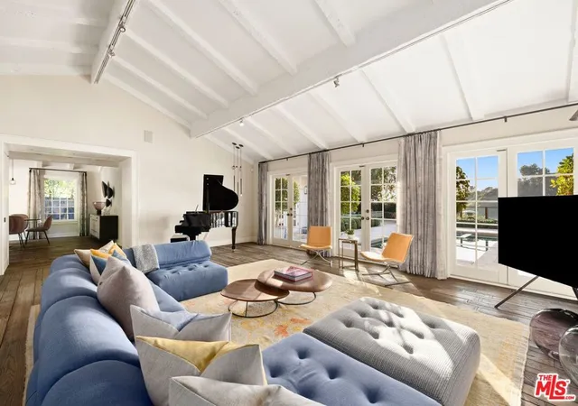 Photo 3 of Single family home for sale at 1441 Oriole Dr, Los Angeles, CA 90069 | MLS# 26846857 | Listing updated on 2026-06-20