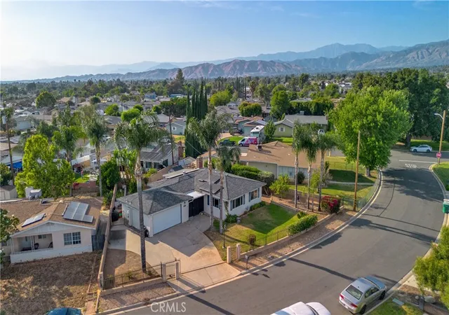 Photo 3 of Single family home for sale at 160 Summit View, Calimesa, CA 92320 | MLS# IV26128614 | Listing updated on 2026-09-29