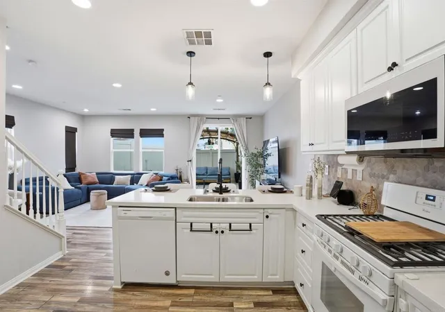 3rd image of 8629 Sage Shadow Dr, Lakeside, CA 92040 | MLS# PTP2604537