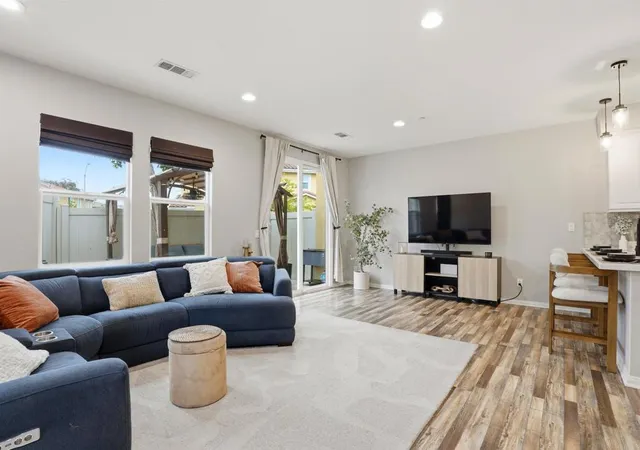 5th image of 8629 Sage Shadow Dr, Lakeside, CA 92040 | MLS# PTP2604537