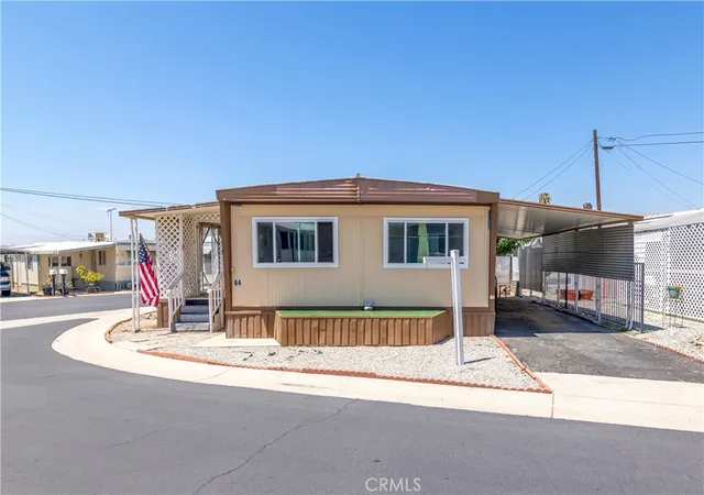 Homes for sale in Hemet, CA | 43601 E Florida Ave #64, Hemet, CA 92544 | MLS# SW26128648