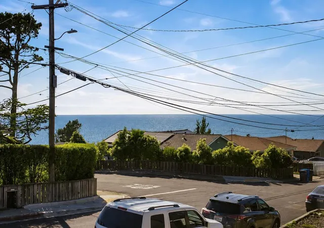 Homes for sale in Pacifica, CA | 483 Heathcliff Dr, Pacifica, CA 94044 | MLS# ML82050208