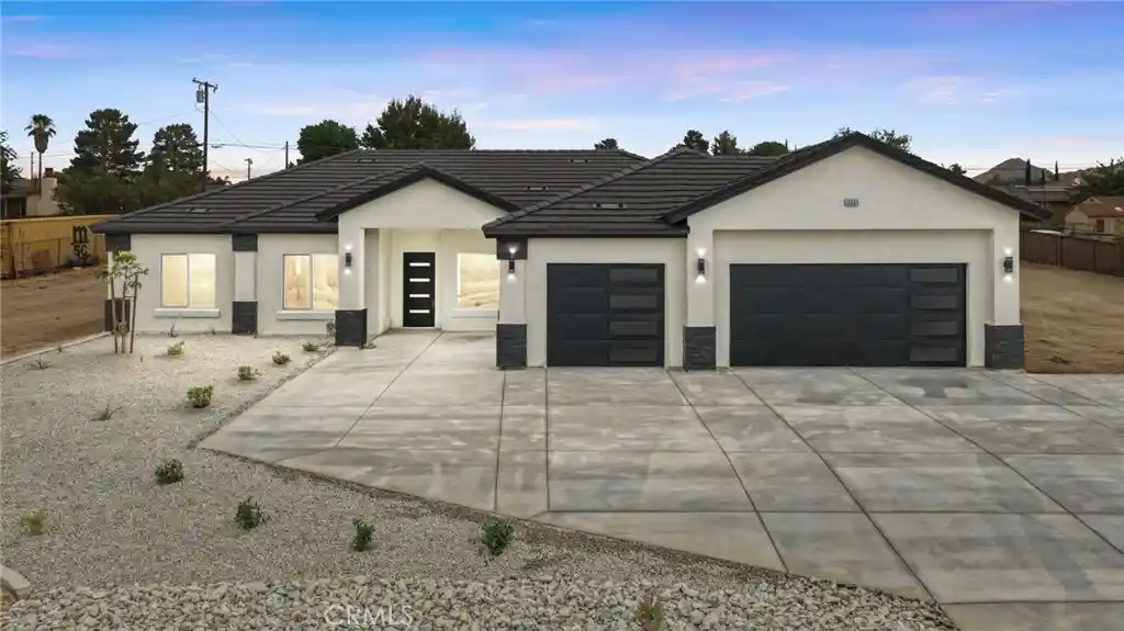 Photo 1 of Single family home for sale at 15561 Apple Valley Rd, Apple Valley, CA 92307 | MLS# OC26122556 | Listing updated on 2026-10-26