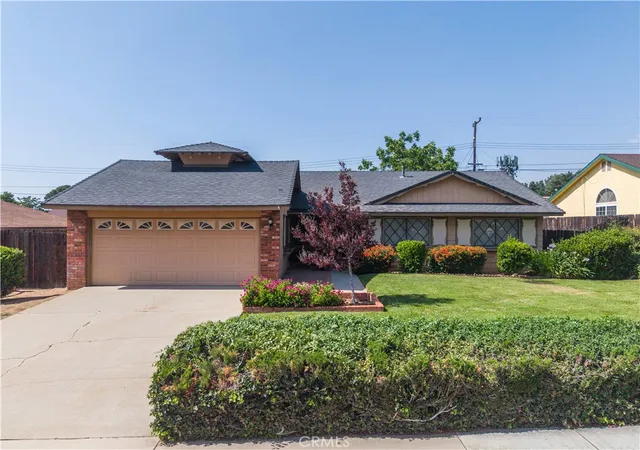 Homes for sale in Yucaipa, CA | 35250 Santa Rosa Dr, Yucaipa, CA 92399 | MLS# IG26127221