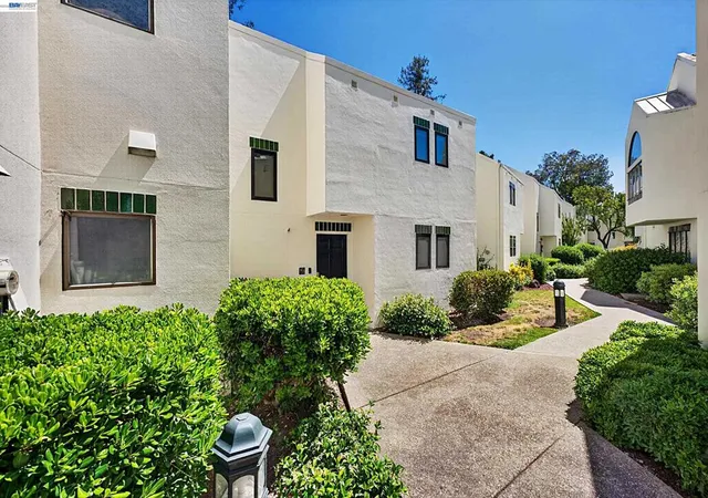 Homes for sale in Pleasant Hill, CA | 73 Mozden Lane, Pleasant Hill, CA 94523 | MLS# 41138191