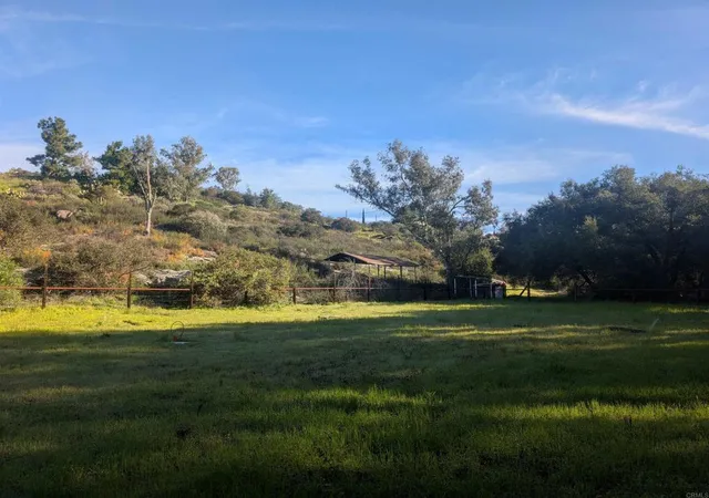 1st image of 18868 Paradise Mountain Rd, Valley Center, CA 92082 | MLS# NDP2605681