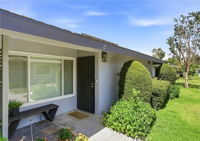 Homes for sale in Santa Ana, CA | 1107 West Memory Lane #8C, Santa Ana, CA 92706 | MLS# PW26127800