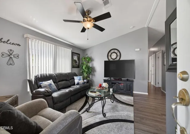 Homes for sale in Ventura, CA | 267 Rodgers St #267, Ventura, CA 93003 | MLS# V1-36983